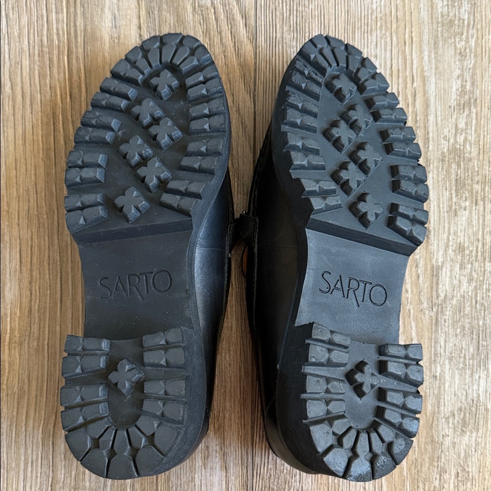 Sarto Black Leather Loafers - Picture 10 of 11